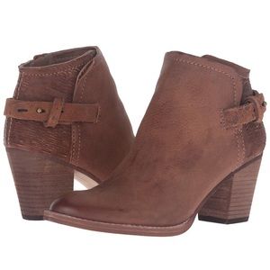 Dolce Vita leather ankle bootie